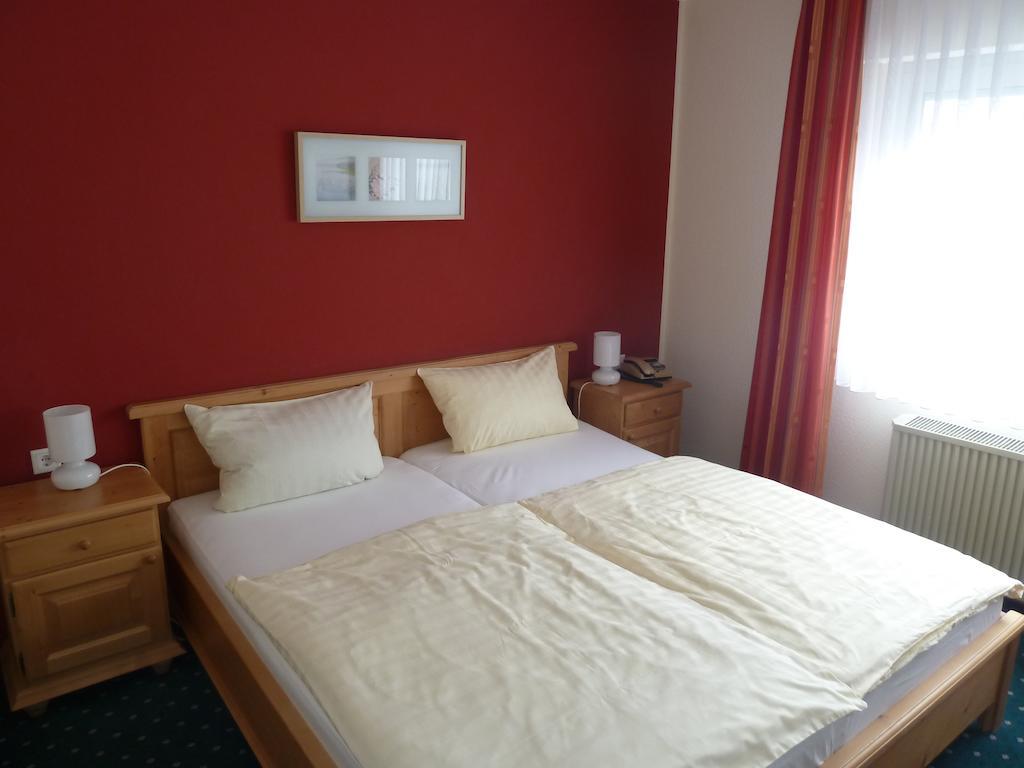 Hotel Schweinsberg Lennestadt Phòng bức ảnh